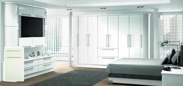 Saturn-Gloss White-Roomset1a(2)